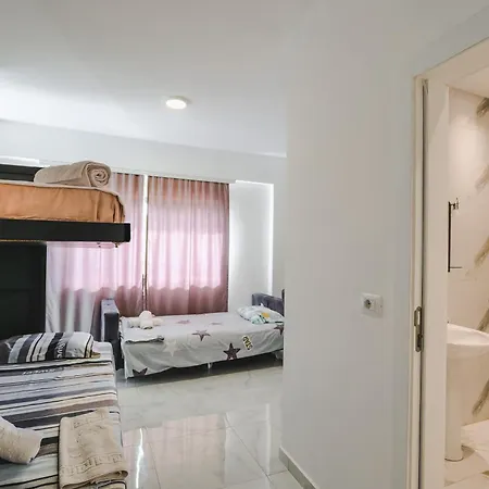 Davids Sarandë